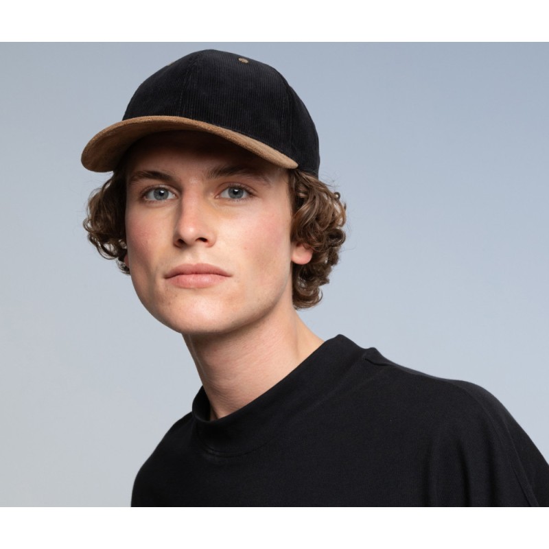 CASQUETTE EN VELOURS COTELE ET SUEDINE