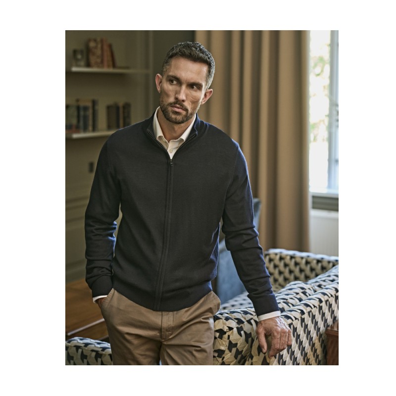 PULL GRAND ZIP